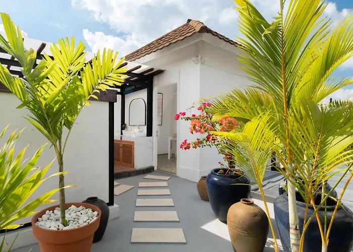 Villa Niconico Mansion By Finder Seminyak (Bali)